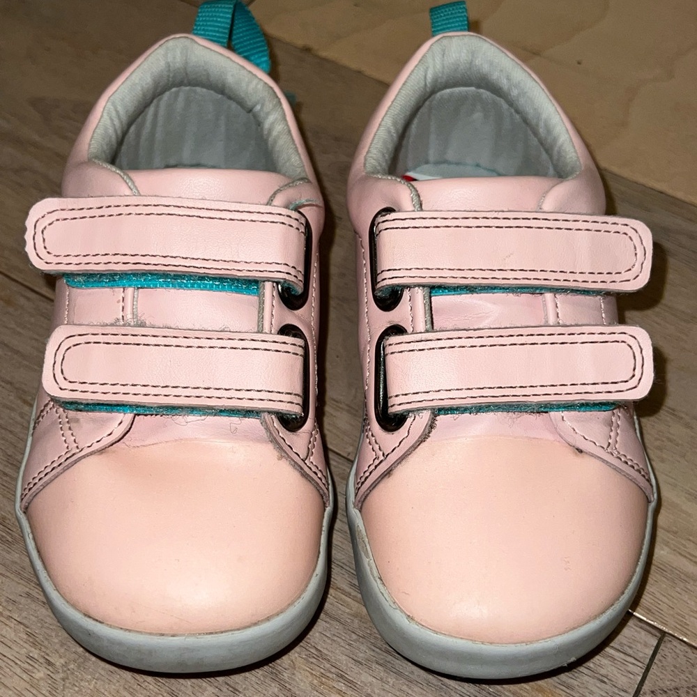 Ten Little Pink 10
